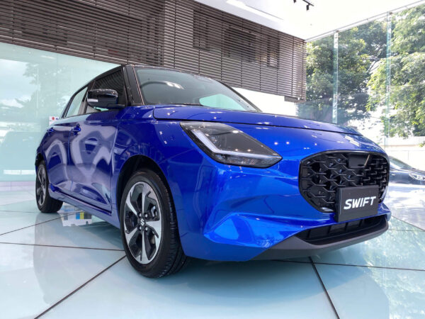 Suzuki Swift Hybrid giá xe, giá lăn bánh